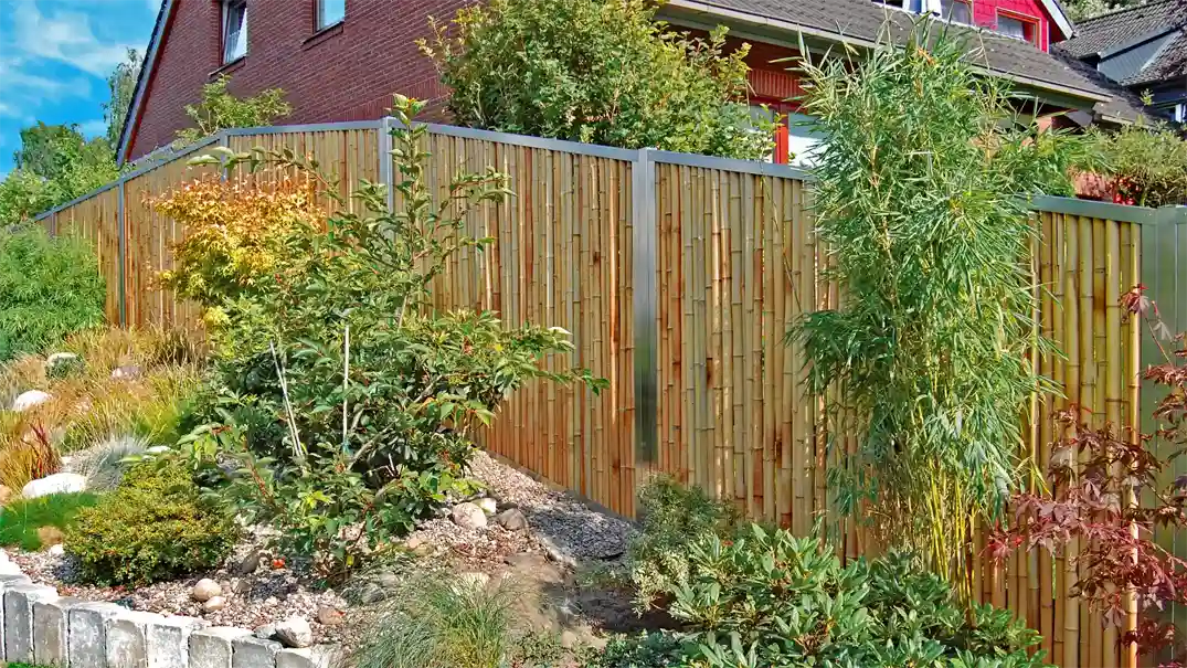 Sichtschutz-Bambus-Bambuszaun 1075x605